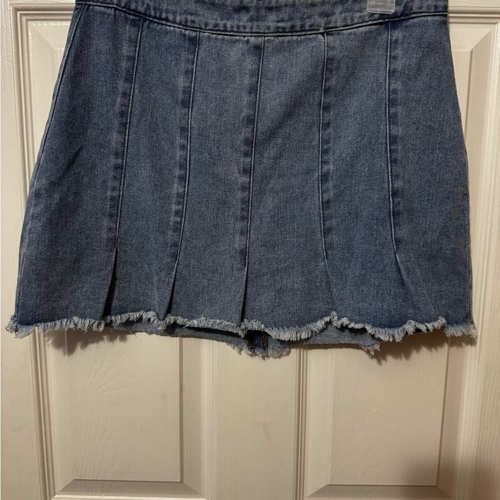 Le Lis Light Blue Denim Skirt